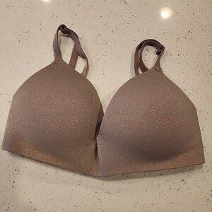 Victorias Secret PINK wireless Push-Up Bra 32DD Gold Sparkle Padded